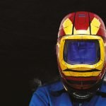 Bannière annonçant l'événement de soudage "Les Meilleurs Soudeurs de France", prévu du 20 au 22 juin 2025, au Parc des Expos, Vierzon. Comprend un soudeur en tenue de protection et met en valeur la découverte de la programmation avec une touche automatique Brouillon.