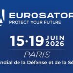 Illustration bleue reprenant le logo d'Eurosatory 2026, le slogan « EUROSATORY PROTECT YOUR FUTURE », les dates de l'événement « 15-19 juin 2026 », le lieu (Paris) et le slogan « Le Mondial de la Défense et de la Sécurité ».